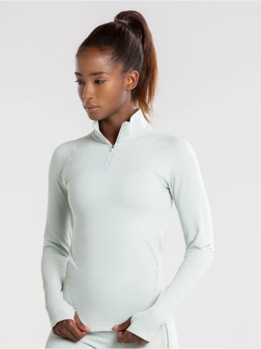 Women’s Best long sleeve seamless 3/4 zip in chalk grey size medium